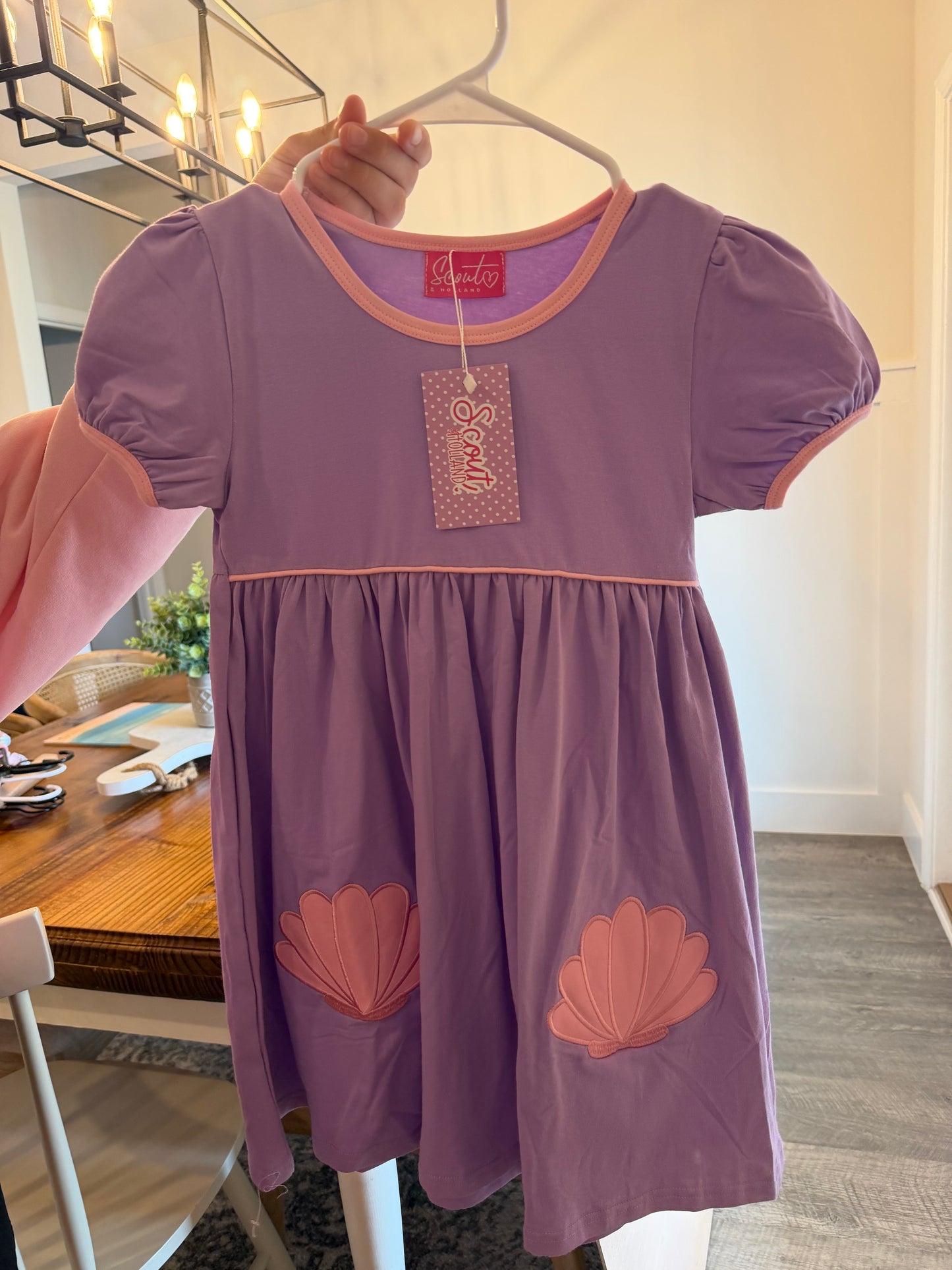 CONSIGNMENT ITEM: Seashell Dress Size 6/7 (NWT)